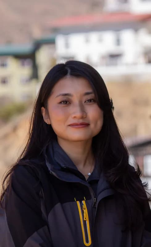 Namgyal T Gyaltshen, Analyst